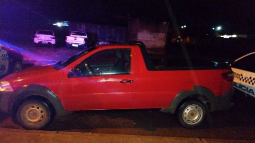 Polícia Militar de Ribeirão Cascalheira prende dois e apreende veículo furtado